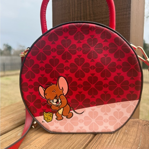 NWOT Kate Spade x Tom and Jerry Collab Red Pink Canteen
Crossbody Top Handle Bag - Picture 6 of 13